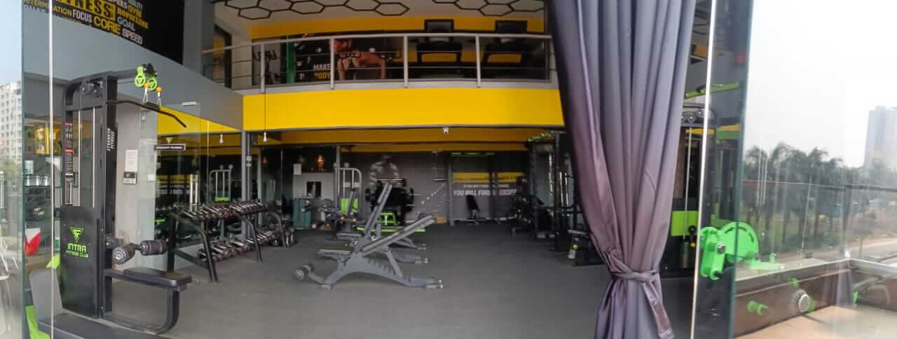 Join Intra Fitness Club Ravet today for expert-led Zumba, Yoga, CrossFit, and personal training programs